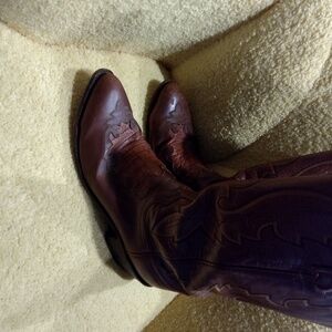 1883 by lucchese cognac brown 91/2 cowboy boots.